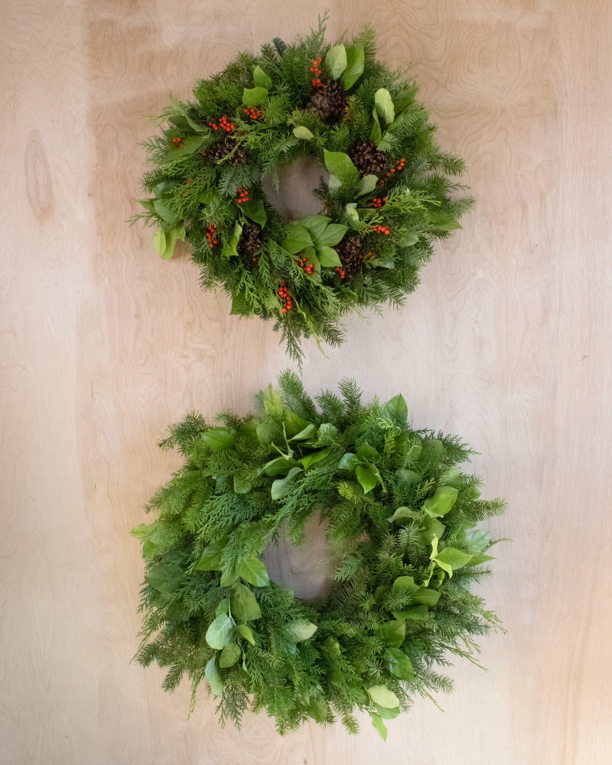 Red Berry & Pinecone Holiday Wreath